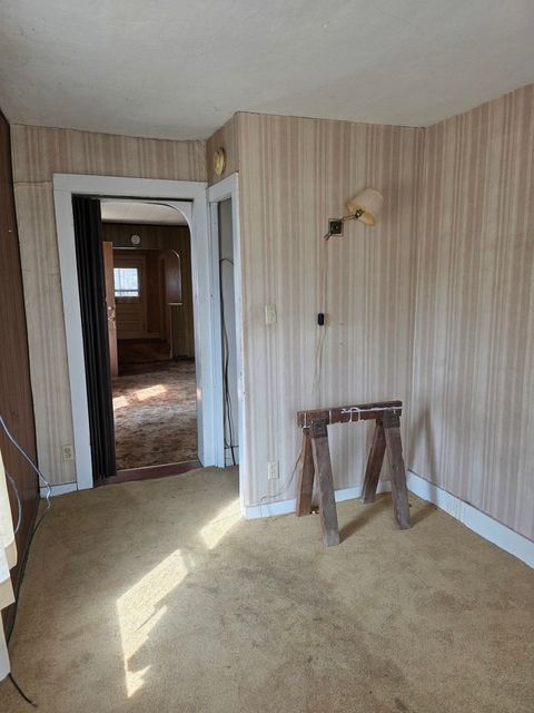 Tiny photo for 2313 N 7th Street, Clinton, IA 52732 (MLS # 12602319)