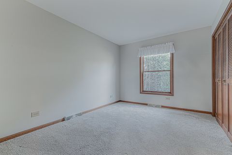 Tiny photo for 9 Derby Court, Grayslake, IL 60030 (MLS # 12479495)