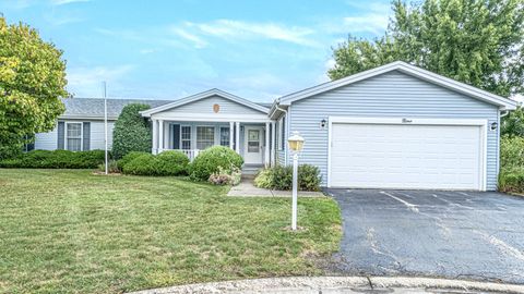 Photo of 9 Derby Court, Grayslake, IL 60030 (MLS # 12479495)