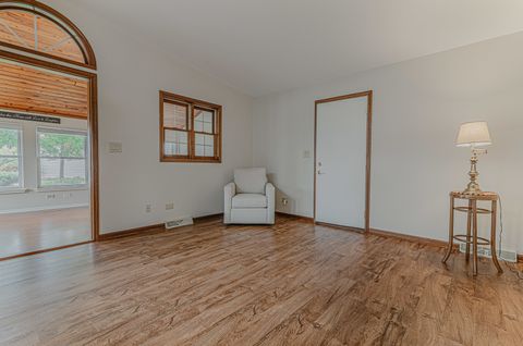 Tiny photo for 9 Derby Court, Grayslake, IL 60030 (MLS # 12479495)