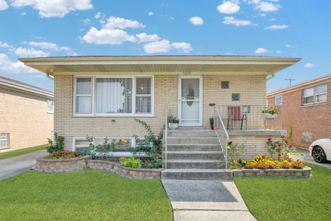 A home in Calumet City