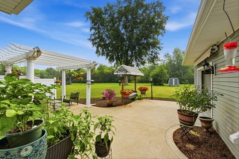 Tiny photo for 32 E Rickard Drive, Oswego, IL 60543 (MLS # 12706835)