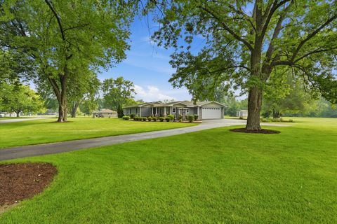 32 E Rickard Drive, Oswego, IL 60543 - #: 12706835