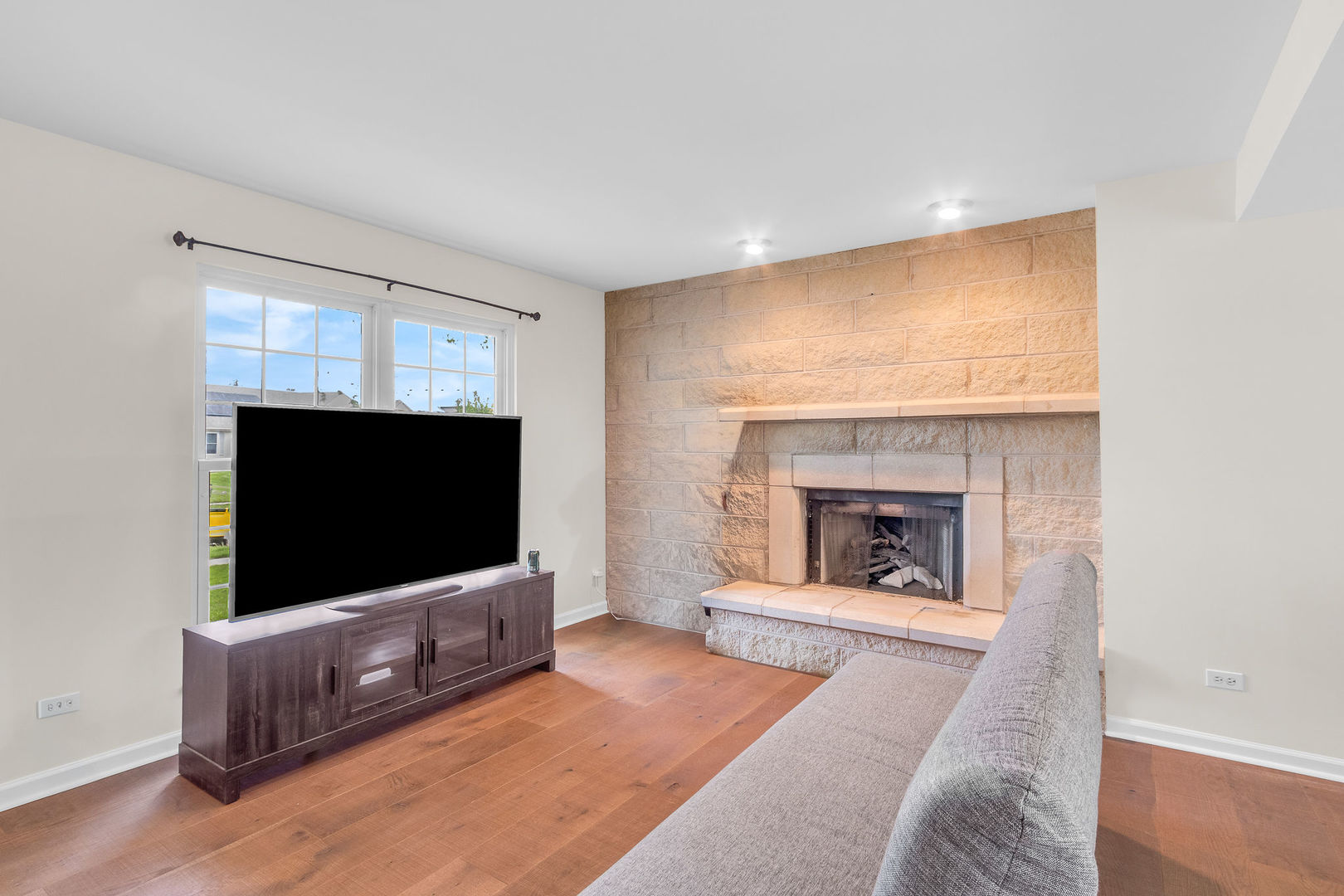 677 Anderson Drive