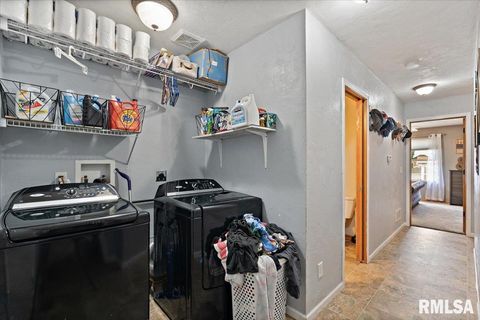 Tiny photo for 525 3RD Avenue, Hampton, IL 61256 (MLS # QC4268044)