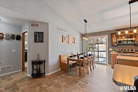 Tiny photo for 525 3RD Avenue, Hampton, IL 61256 (MLS # QC4268044)