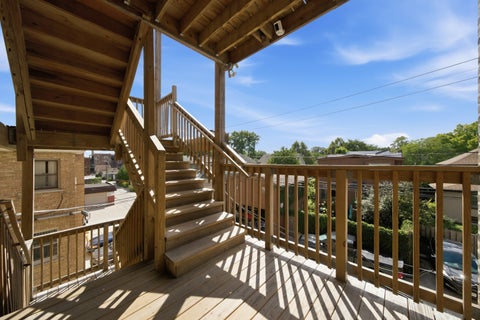 Tiny photo for 408 S Austin Boulevard #2N, Oak Park, IL 60304 (MLS # 12746853)