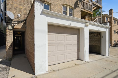 Tiny photo for 408 S Austin Boulevard #2N, Oak Park, IL 60304 (MLS # 12746853)