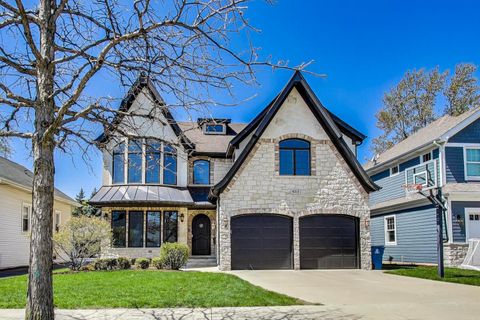 652 S Swain Avenue Elmhurst IL 60126