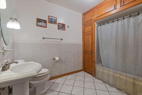 Tiny photo for 1732 W 106th Street, Chicago, IL 60643 (MLS # 12551407)