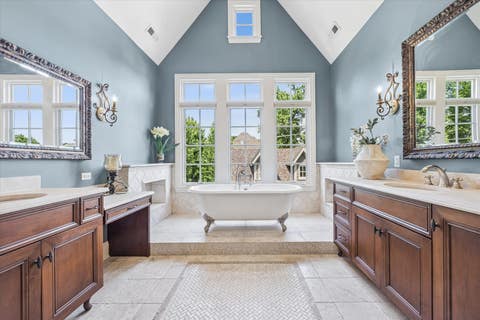 Tiny photo for 28 S Adams Street, Hinsdale, IL 60521 (MLS # 12696455)