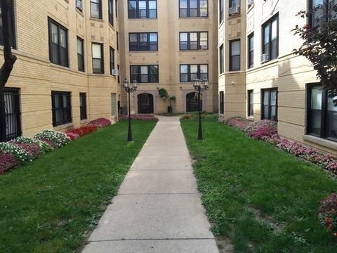 3635 W Dickens Avenue 3B Chicago IL 60647