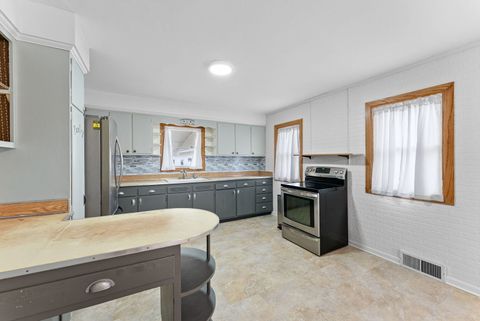 Tiny photo for 1419 113th Avenue, Milan, IL 61264 (MLS # 12587220)