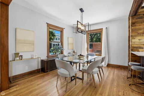 Tiny photo for 3757 N Bosworth Avenue, Chicago, IL 60613 (MLS # 12714420)