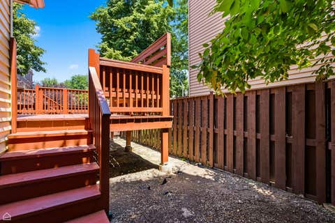 Tiny photo for 3757 N Bosworth Avenue, Chicago, IL 60613 (MLS # 12714420)