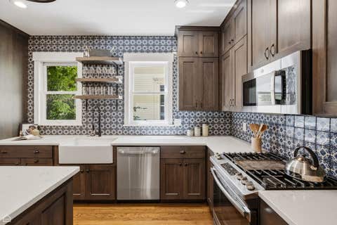 Tiny photo for 3757 N Bosworth Avenue, Chicago, IL 60613 (MLS # 12714420)
