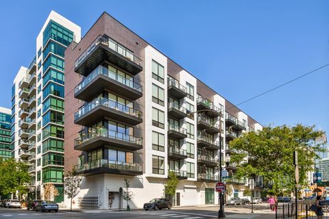 812 W Adams Street 408 Chicago IL 60607