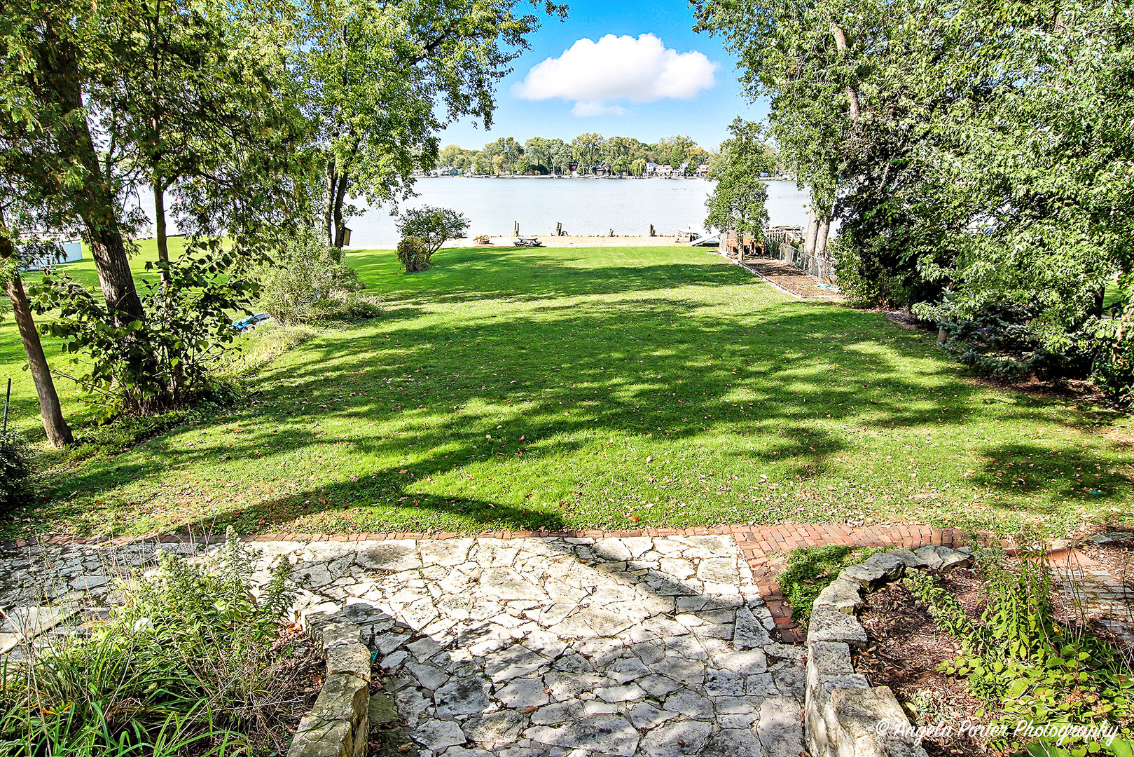 22806 W Loon Lake Boulevard