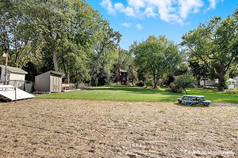 Tiny photo for 22806 W Loon Lake Boulevard, Antioch, IL 60002 (MLS # 12489022)
