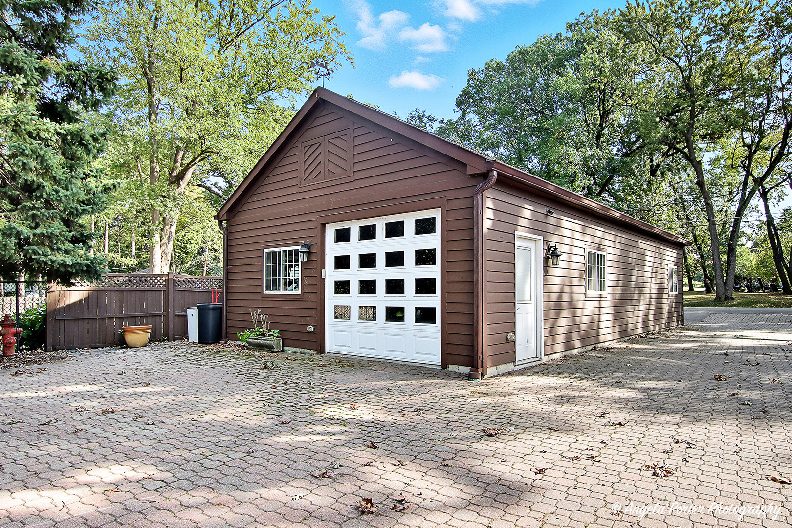 22806 W Loon Lake Boulevard