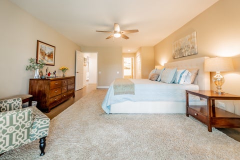 Tiny photo for 1441 Fox Lane #10F, Hinsdale, IL 60521 (MLS # 12753058)