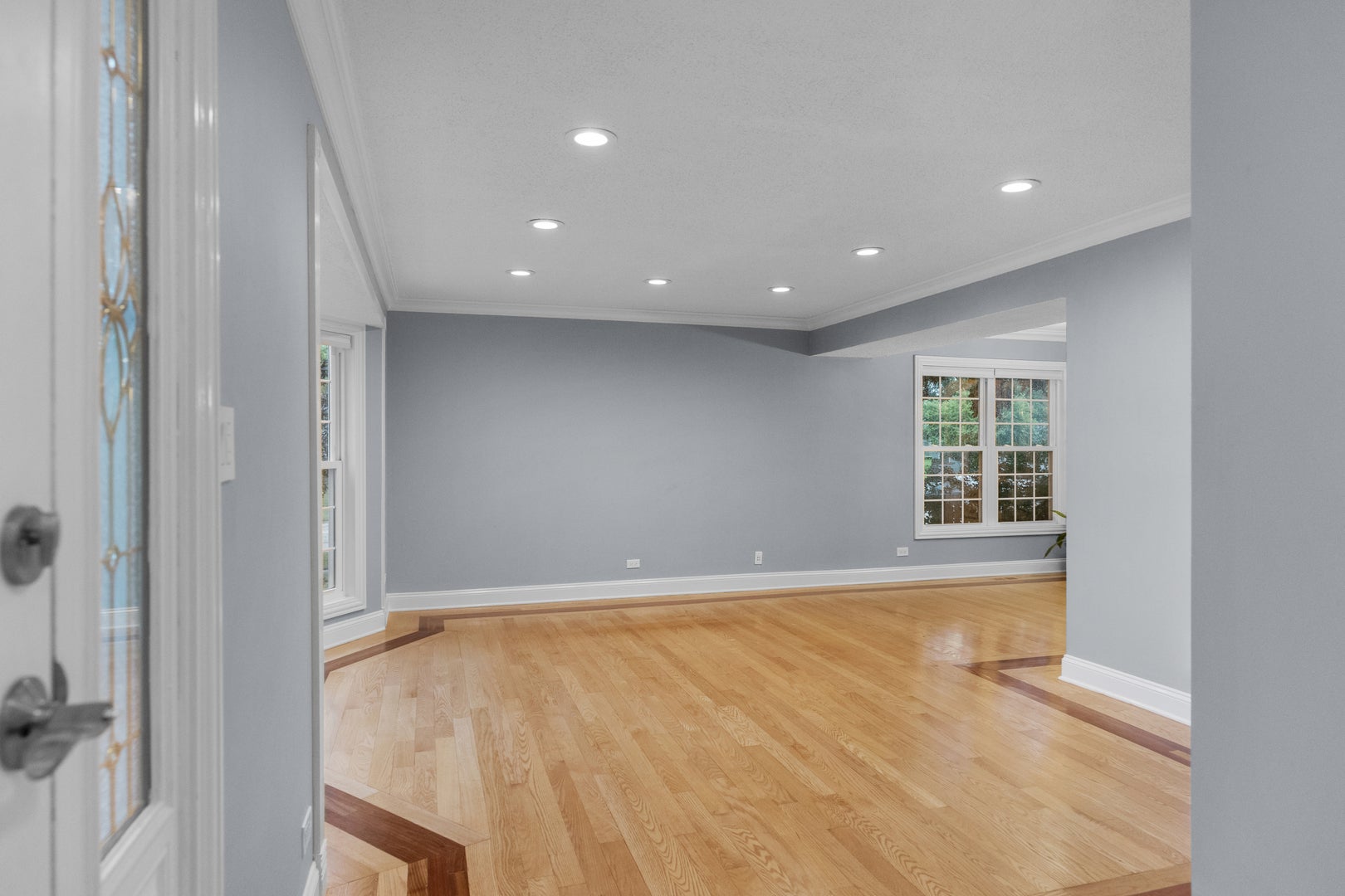 826 Pin Oak Circle