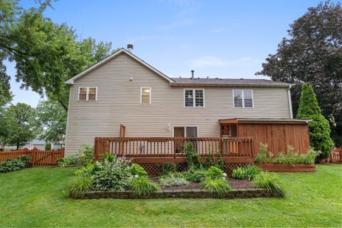 Tiny photo for 826 Pin Oak Circle, Cary, IL 60013 (MLS # 12718279)