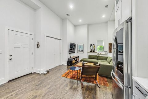 Tiny photo for 1847 N Kedzie Avenue #1N, Chicago, IL 60647 (MLS # 12533186)