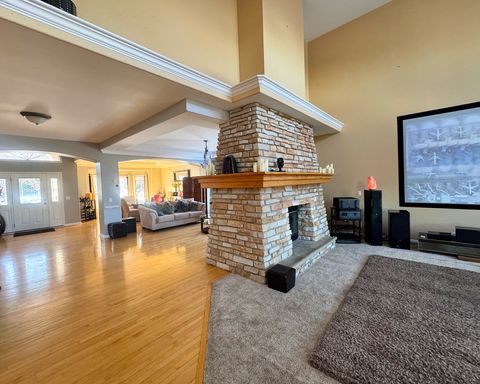 Tiny photo for 3805 Gladstone Drive, Naperville, IL 60565 (MLS # 12640257)