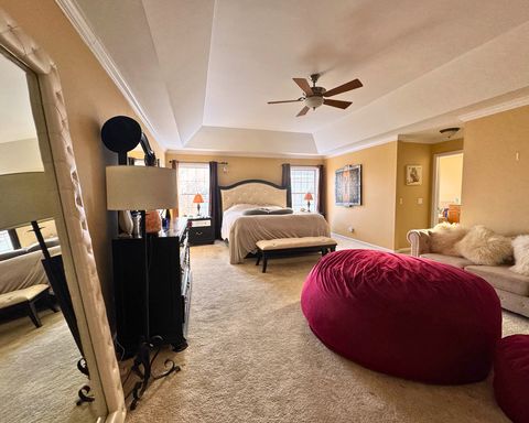 Tiny photo for 3805 Gladstone Drive, Naperville, IL 60565 (MLS # 12640257)