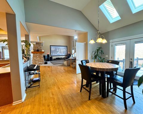 Tiny photo for 3805 Gladstone Drive, Naperville, IL 60565 (MLS # 12640257)