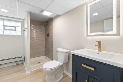 Tiny photo for 5747 N Melvina Avenue, Chicago, IL 60646 (MLS # 12737422)