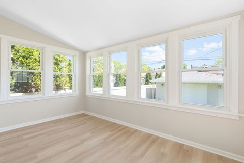 Tiny photo for 5747 N Melvina Avenue, Chicago, IL 60646 (MLS # 12737422)