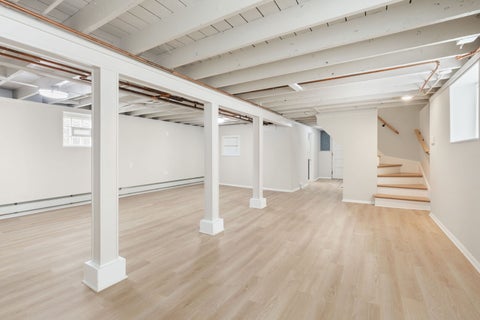 Tiny photo for 5747 N Melvina Avenue, Chicago, IL 60646 (MLS # 12737422)