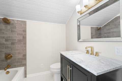 Tiny photo for 5747 N Melvina Avenue, Chicago, IL 60646 (MLS # 12737422)