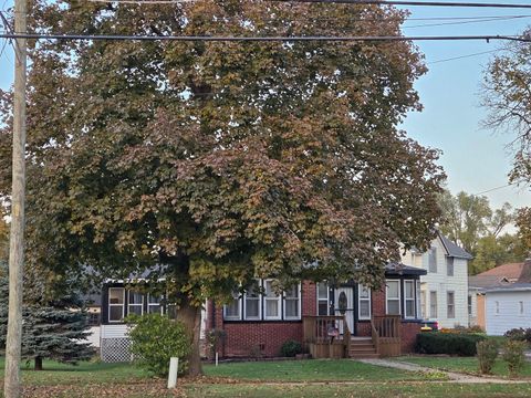 Tiny photo for 514 Washington Street, Woodstock, IL 60098 (MLS # 12507974)