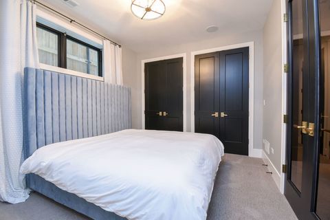 Tiny photo for 3644 N Bosworth Avenue, Chicago, IL 60613 (MLS # 12477927)