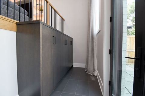 Tiny photo for 3644 N Bosworth Avenue, Chicago, IL 60613 (MLS # 12477927)