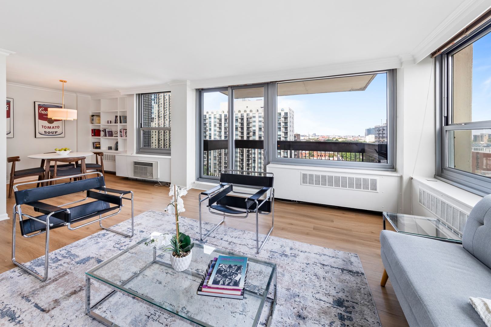 1255 N SANDBURG Terrace 1211E