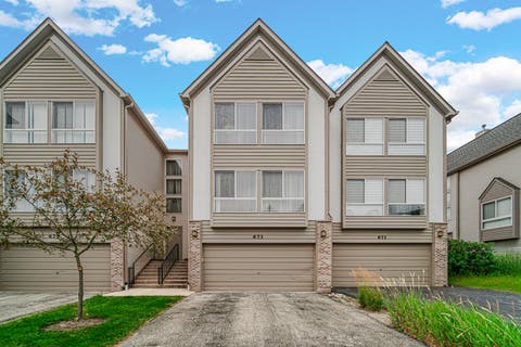Photo of 673 E FOUNTAINVIEW Drive #673, Mundelein, IL 60060 (MLS # 12734328)