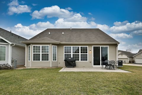 Tiny photo for 14248 Newport Circle, Huntley, IL 60142 (MLS # 12585248)