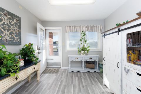 Tiny photo for 1006 Maple Hill Road, Bloomington, IL 61705 (MLS # 12506557)