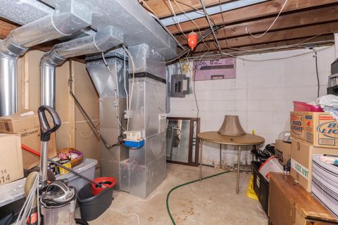 Tiny photo for 1006 Maple Hill Road, Bloomington, IL 61705 (MLS # 12506557)