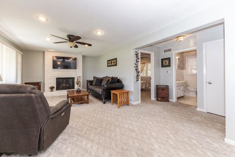 Tiny photo for 1006 Maple Hill Road, Bloomington, IL 61705 (MLS # 12506557)