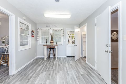 Tiny photo for 1006 Maple Hill Road, Bloomington, IL 61705 (MLS # 12506557)