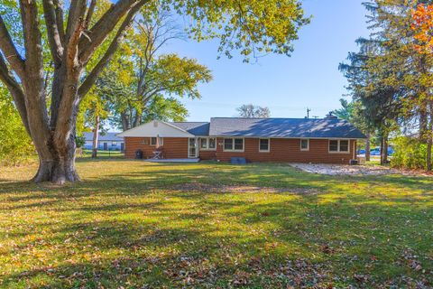 Tiny photo for 1006 Maple Hill Road, Bloomington, IL 61705 (MLS # 12506557)