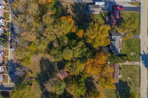 Tiny photo for 1006 Maple Hill Road, Bloomington, IL 61705 (MLS # 12506557)