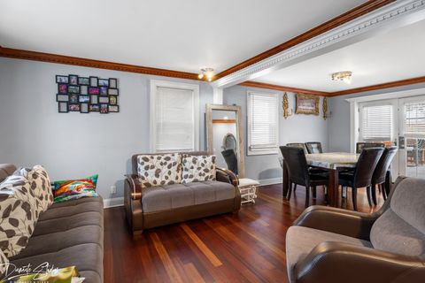 Tiny photo for 9741 Lonnquist Drive, Franklin Park, IL 60131 (MLS # 12559930)