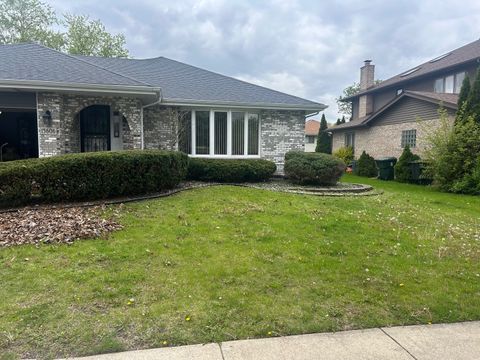 Photo of 15606 New England Avenue, Oak Forest, IL 60452 (MLS # 12636319)