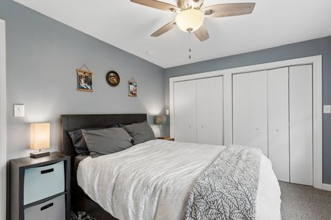 Tiny photo for 1414 Elmwood Avenue #1G, Evanston, IL 60201 (MLS # 12598650)